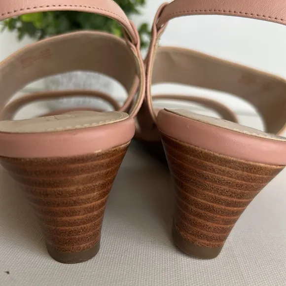 Cole Haan Sandals Women Pink Leather Slingback Wedge Buckle
