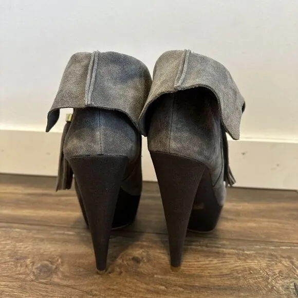 Colin Stuart Gray Suede Booties Floppy Ankle Boots Size 9