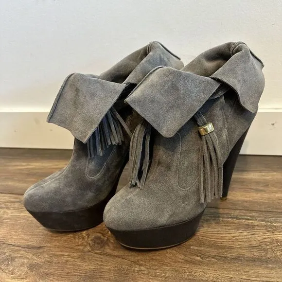 Colin Stuart Gray Suede Booties Floppy Ankle Boots Size 9