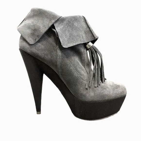 Colin Stuart Gray Suede Booties Floppy Ankle Boots Size 9
