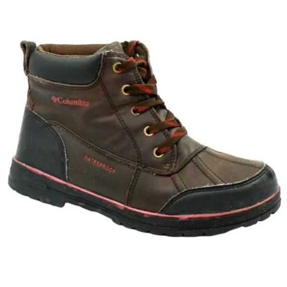 Columbia &quot;Wrangler Peak&quot; Waterproof Mid Top Pink Trim Boots