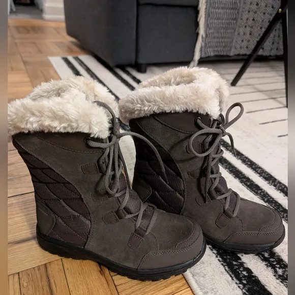 Columbia Women's Ice Maiden II Winter Waterproof Leather Boots Brown size 7
