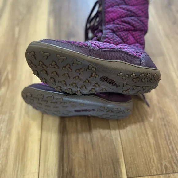 Columbia Women's minx mid faux fur Omni heat boots size 7