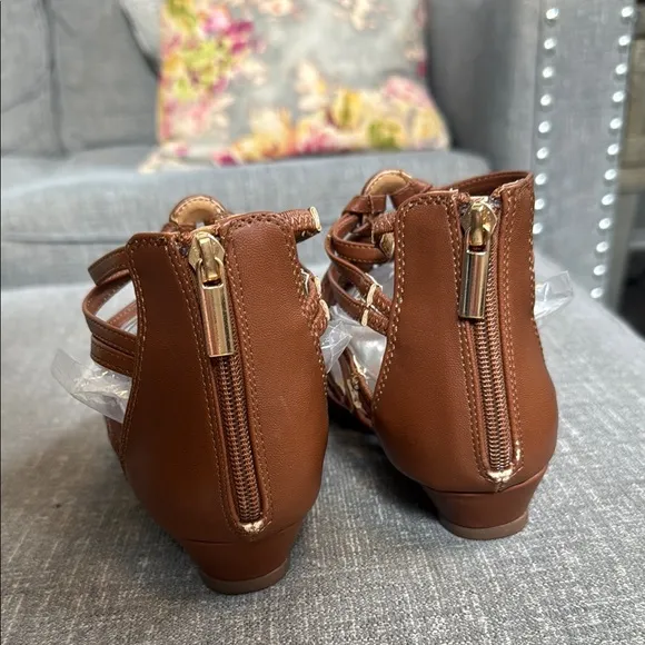 Comfortview Gladiator The Helen Sandal in Cognac