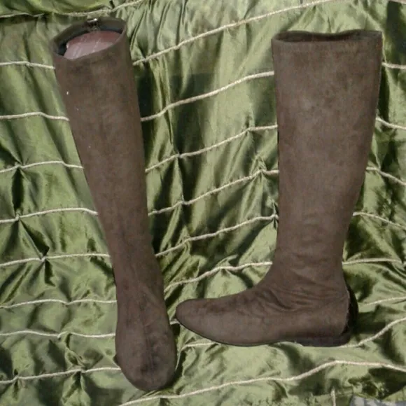COUTURE DONALD J. PLINER FAUX SUEDE KNEE BOOTS