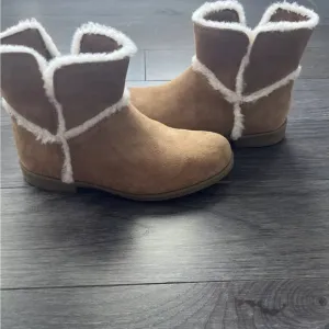 Cozy Suede Shearling Boots