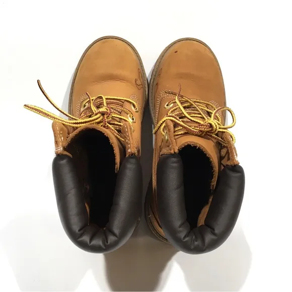 CUSTOM HAND PAINTED TIMBERLAND NUBUK BOOTS -YOUTH US 3.5 -FITS WOMEN US 5.5