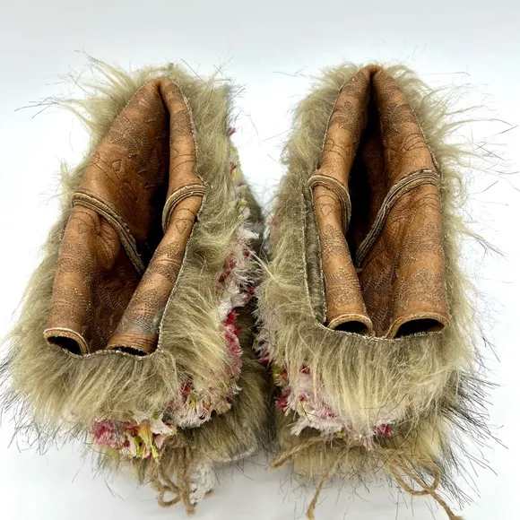⭐️Custom Larry Mahan festival faux fur feather floral lace leather cowgirl boots