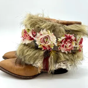 ⭐️Custom Larry Mahan festival faux fur feather floral lace leather cowgirl boots