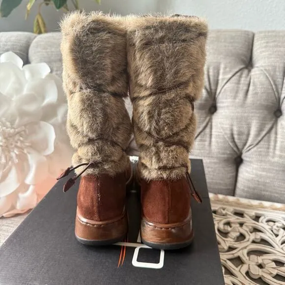 Dansko Brown Suede Faux Fur Trimmed Women's Boots 37 US 7