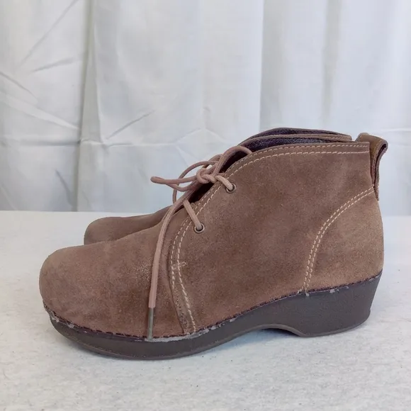 Dansko Clog Ankle Chukka Boots  Brown Nubuck Leather Sz 38