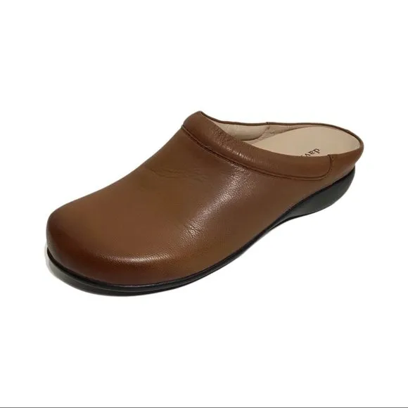 🌟David Tate Catalina Cognac Luggage Brushed Kid Clog Sz- 7 1/2