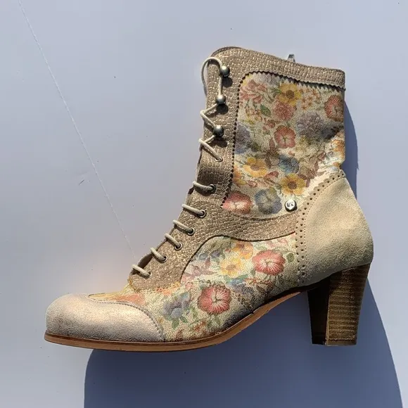 DKODE boot lace up floral suede EU42