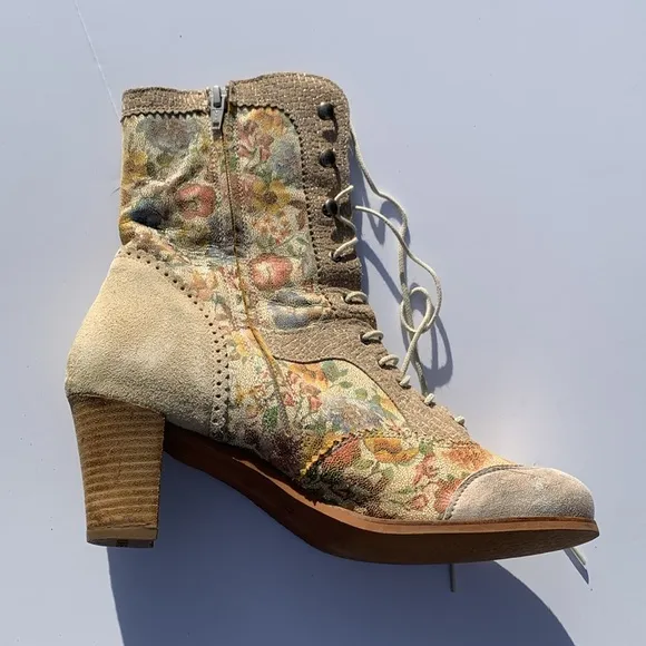 DKODE boot lace up floral suede EU42