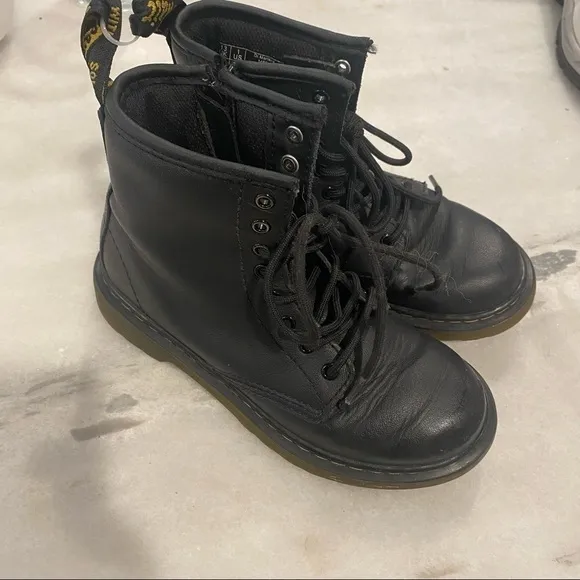 Doc martens JUNIOR 1460 LEATHER LACE UP BOOTS kids 1