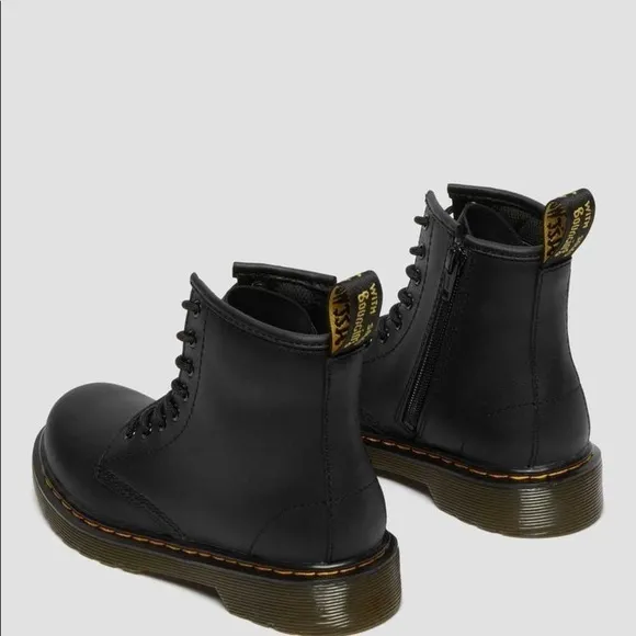 Doc martens JUNIOR 1460 LEATHER LACE UP BOOTS kids 1