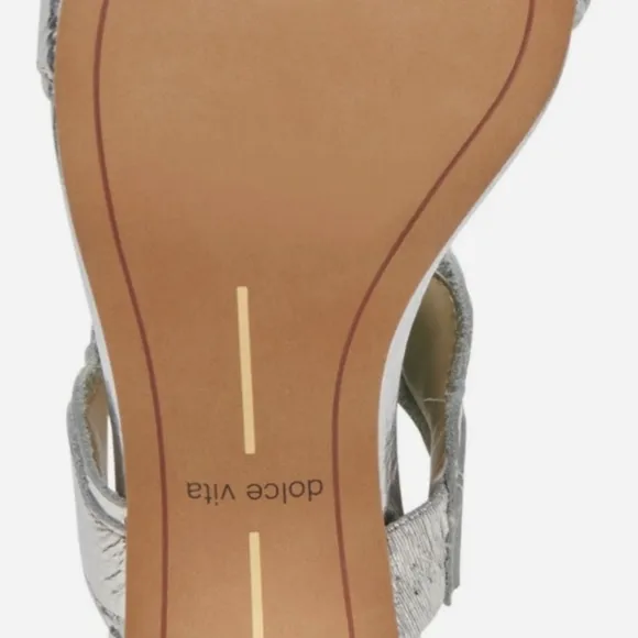 Dolce Vida Silver Distressed Leather Block Heel Sandals Size 8.5 new in box