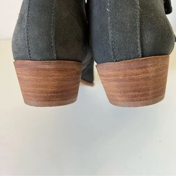 Dolce Vita Carlen Gray Suede Studded Buckle Ankle Booties Size 7.5