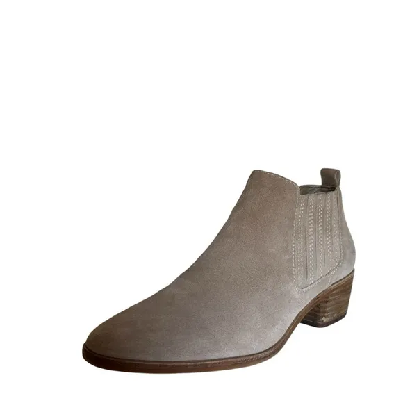 Dolce Vita Kadie Taupe Tan Suede Western Wood Block Heel Ankle Boots Size 10 EC