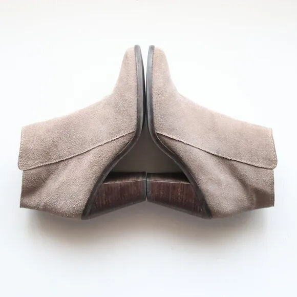 Dolce Vita Taupe Suede Leather Block Heel Ankle Boots / Booties Size 7.5