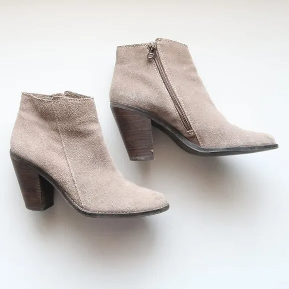 Dolce Vita Taupe Suede Leather Block Heel Ankle Boots / Booties Size 7.5