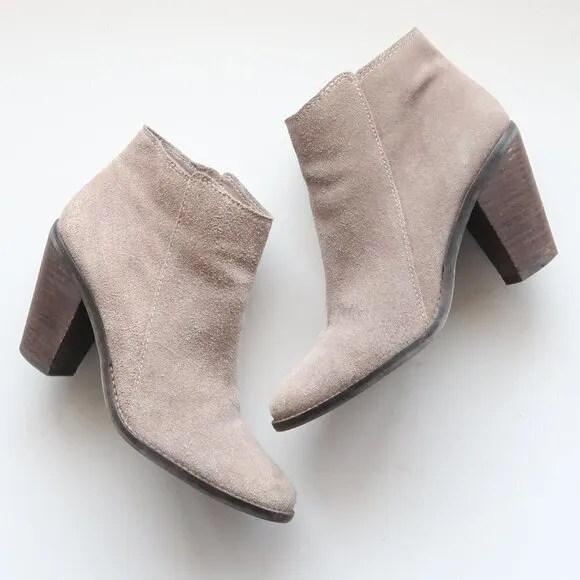 Dolce Vita Taupe Suede Leather Block Heel Ankle Boots / Booties Size 7.5