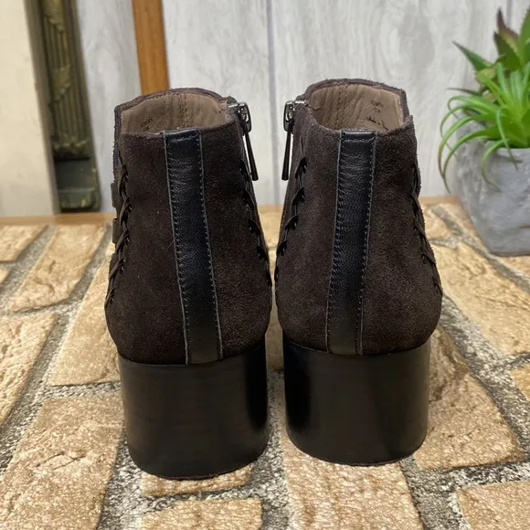 Donald J. Pliner Suede Bowery Ankle Boots Cross Whip Stitch Woven Detail sz 5.5