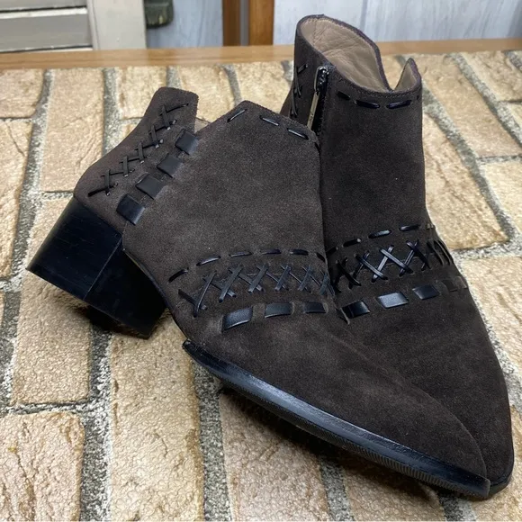 Donald J. Pliner Suede Bowery Ankle Boots Cross Whip Stitch Woven Detail sz 5.5