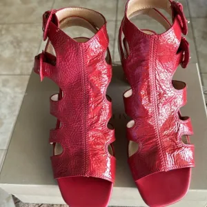 Donald Pliner sandals 11