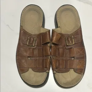 Dr Marten Sandals