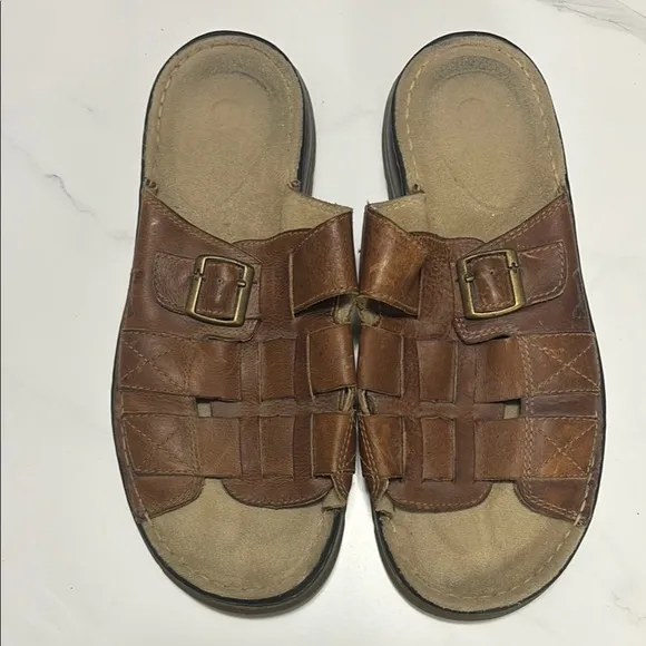 Dr Marten Sandals
