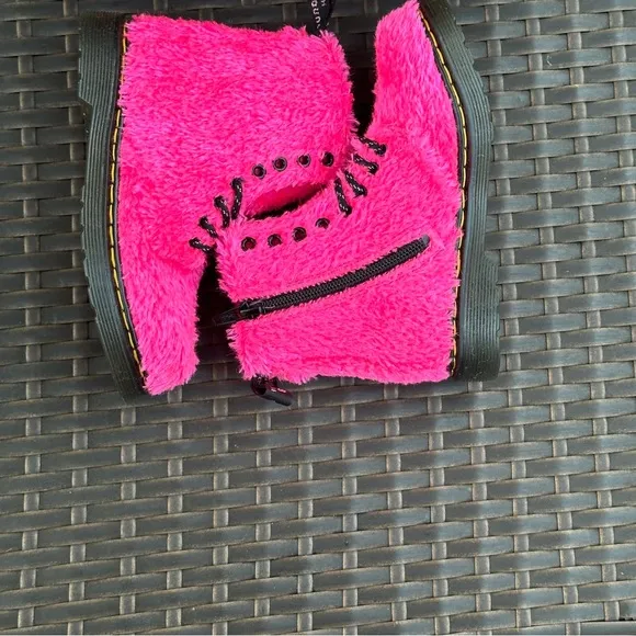 Dr. Martens 1460 Pascal Pink Tinsel Faux Fur Boots, Size 12 Toddler, New