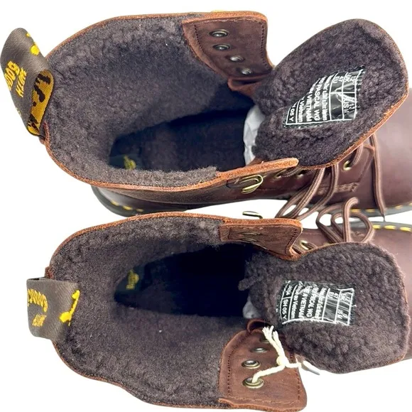 Dr. Martens 1460 Pascal Wintergrip Outlaw Leather Lace Up Boots Size 13