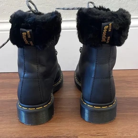 Dr Martens 1460 Serena Collar Boots
