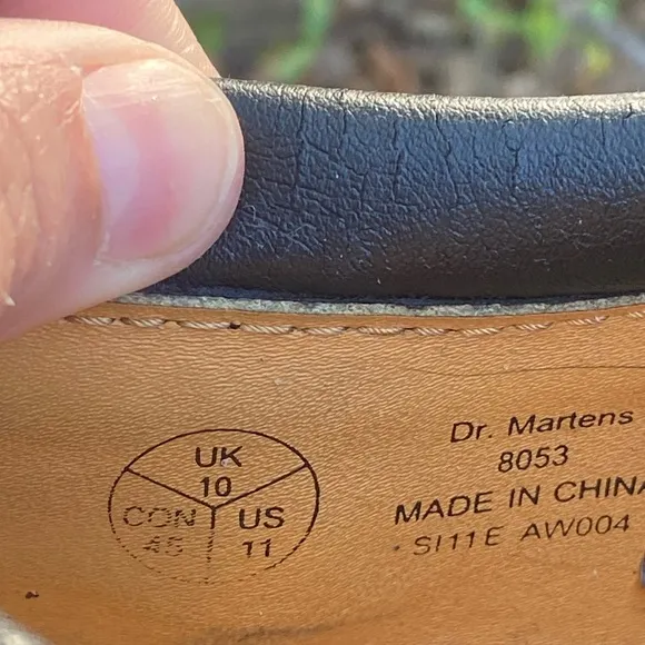 Dr. Martens 8053 Nappa Leather Casual Shoes Women’s Size 11 WIDE