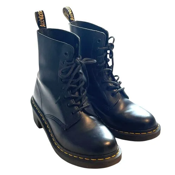 Dr. Marten's Airwair Clemency Boots Womens Size 9 Black Smooth Leather Lace Up