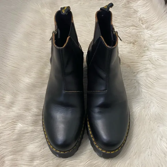 Dr. Martens Black Rometty II Vintage Smooth Leather Chelsea Boots Platform Boot