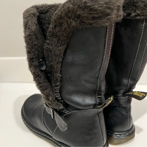 Dr. Martens Brielle Broadway ankle Boots,black, faux fur lining unisex 8L/7M