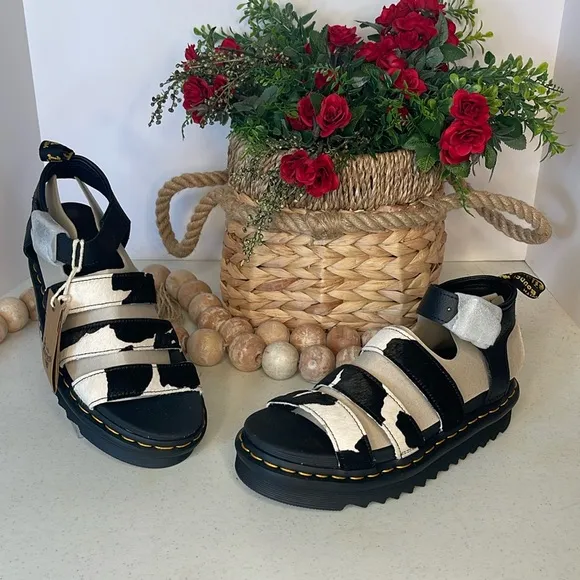 Dr.Martens BLAIRE HAIR ON COW PRINT SANDAL. Sz US 7