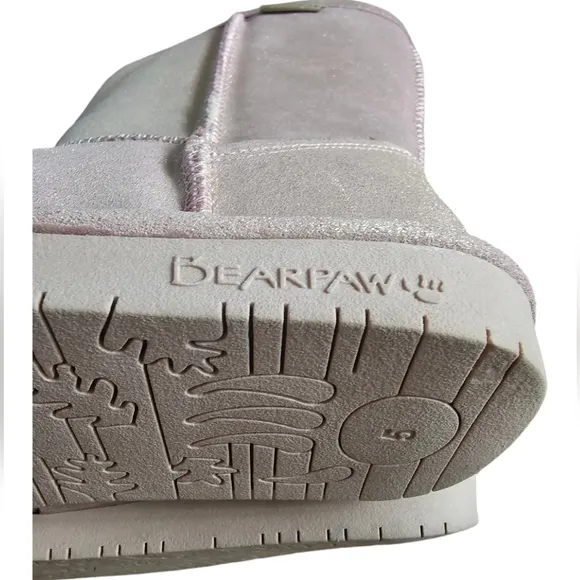 EC | NWOT | Bearpaw Emma | Youth Boot | Pink Glitter | Size: 5