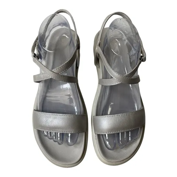 Ecco and Women’s Flowt LX Light Grey Leather Sandals