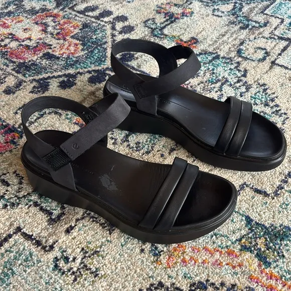 Ecco Flowt Wedge LX Black