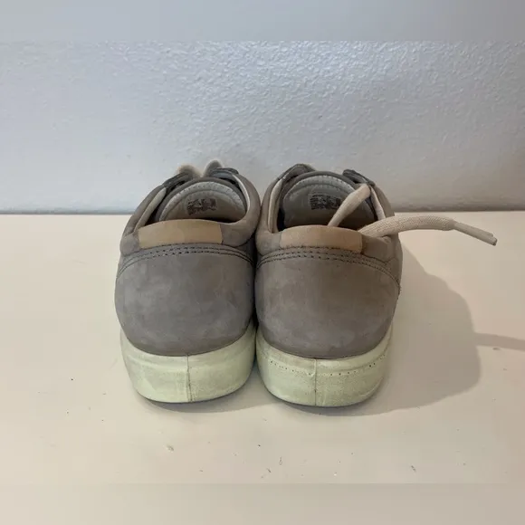 Ecco Women's Soft 7 Nubuck Tan Sneakers Size 7