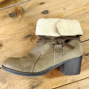 Eddie Bauer‎ Louise Suede Boots Booties Tan Sherpa Cuff 8.5