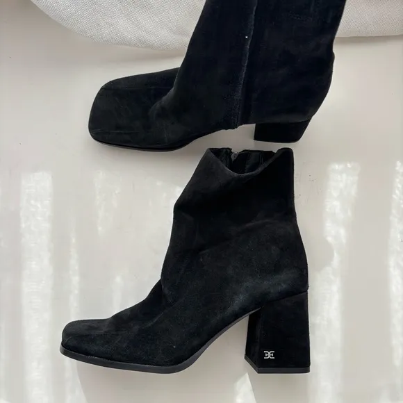 Elegant Black Suede Ankle Boots