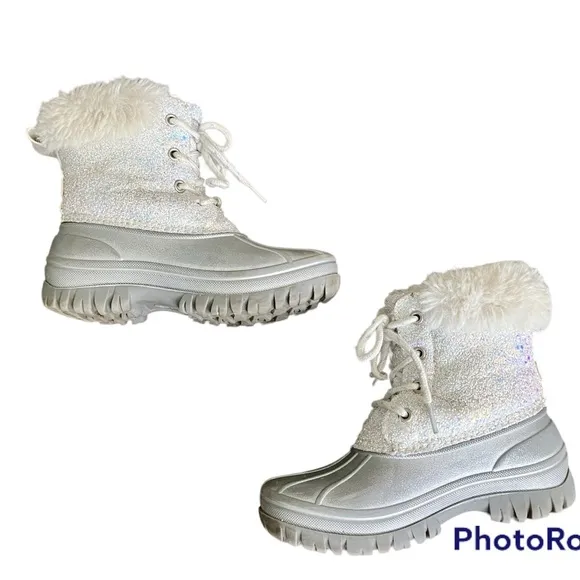 EUC Girls Size 1 London Fog White Glitter Duck Boot Winter Boots