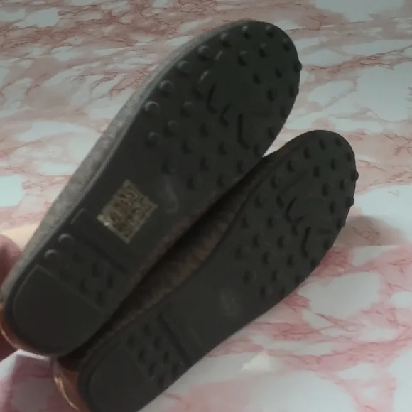 EUC Michael Kors Brown Leather Moc Crocodile Loafers Gold Bar Trim Sz 7.5M