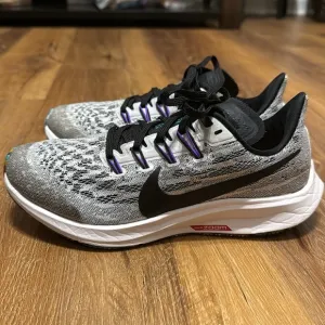 EUC Nike Zoom Youth Pegasus 36 Running/ Tennis shoes (Size: 5.5Y)
