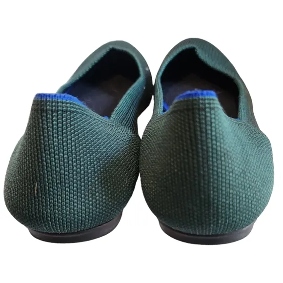 EUC Retired Rothy's Emerald Green Almond Toe The Flat