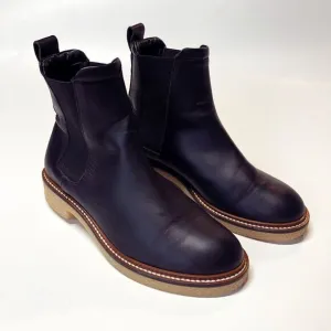 Everlane The Chelsea Boot Black Italian Leather Size 7